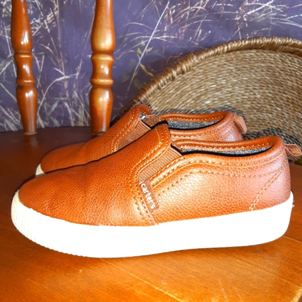 Carters boys shoes - Picture 1 of 2